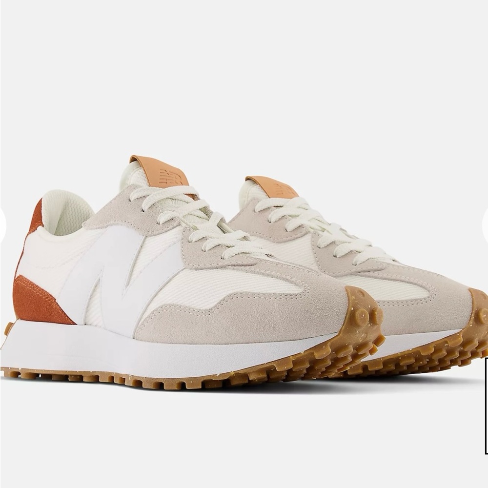 New Balance 327 -Sea salt with rust oxide